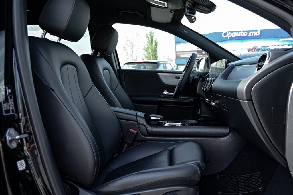 Mercedes-Benz B Class