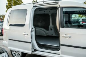 954948 – Volkswagen Caddy Maxi