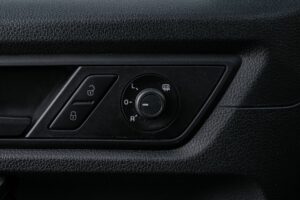 954948 – Volkswagen Caddy Maxi