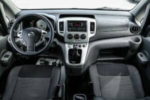 949557 – Nissan NV200