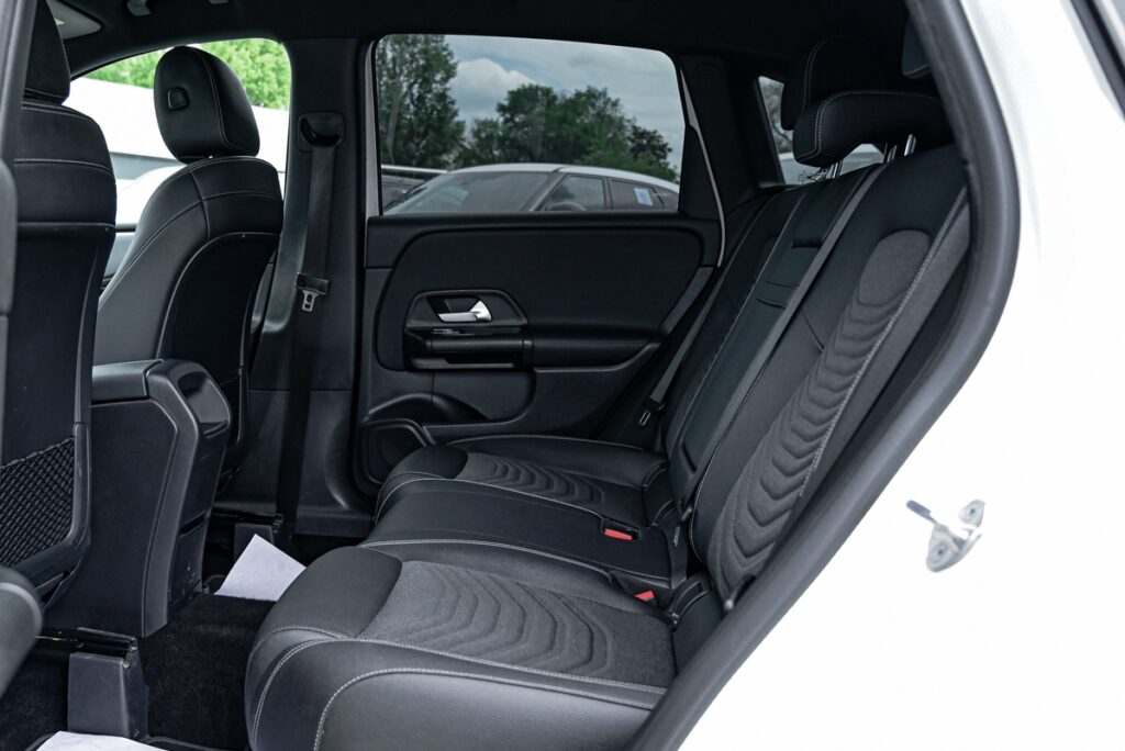 Mercedes-Benz B Class