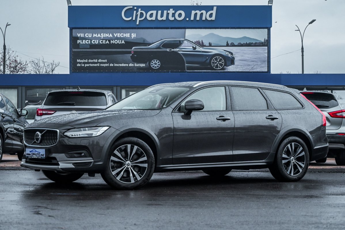 Volvo V90 Cross Country