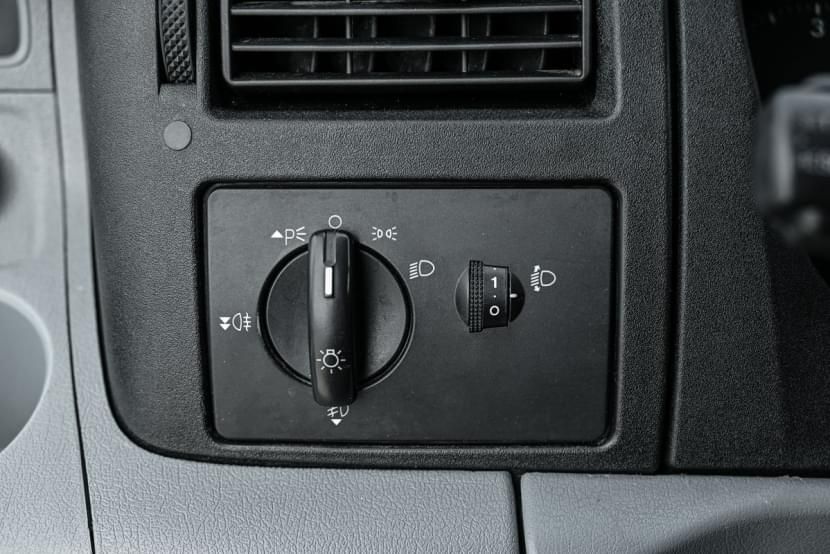 649801 – Ford Transit