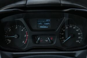 613667 – Ford Transit Custom