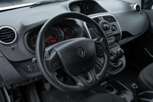 663358 – Renault Kangoo MAXI