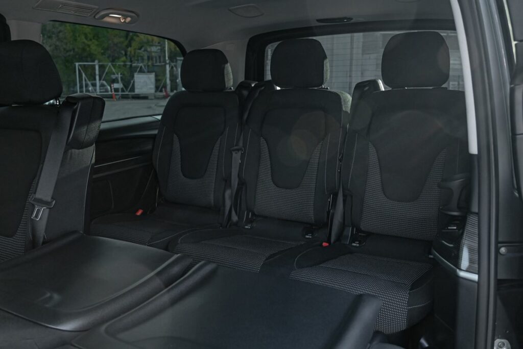 837092 – Mercedes-Benz V Class