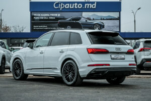 Audi Q7 E-Tron