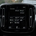 387363 – Volvo XC40